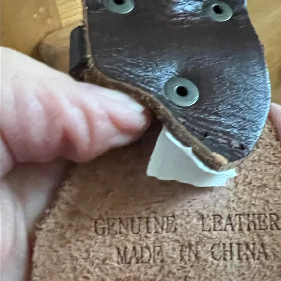 Brown Leather Belt with Buckle - Picture 4 of 4